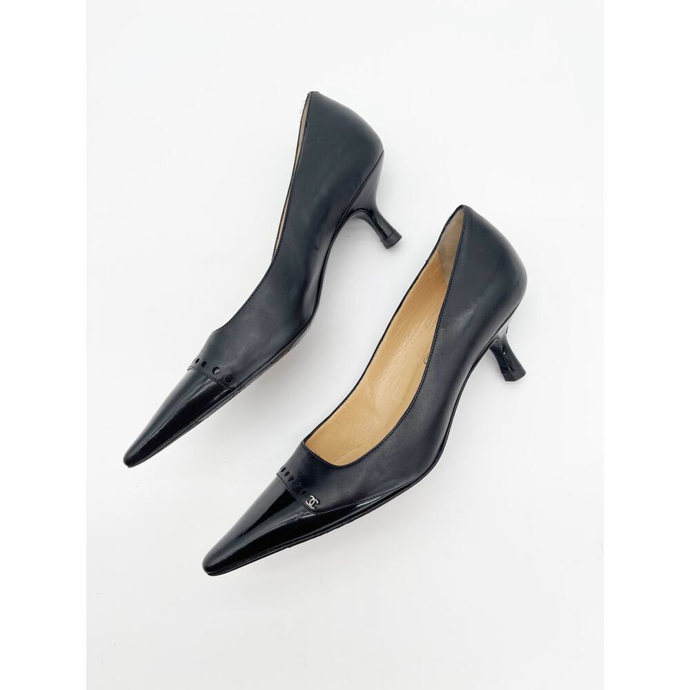 Chanel Vintage Black Leather Cap Toe CC Logo Kitten Heel Pointed Pumps EU 36.5 - Picture 5 of 14
